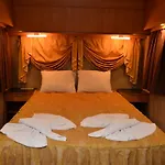 Oba Beach Hotel *