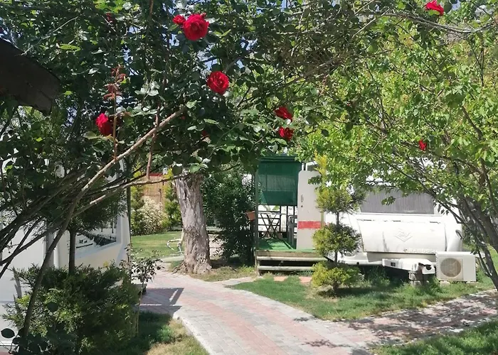 Oba Beach אולודניץ