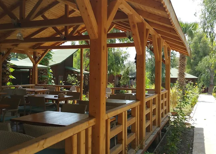 מלון Oba Beach *