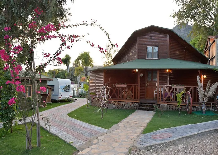 מלון Oba Beach אולודניץ