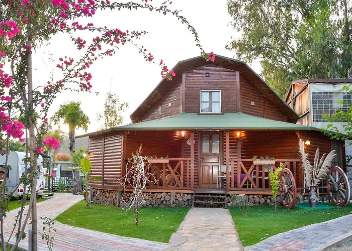 מלון Oba Beach אולודניץ